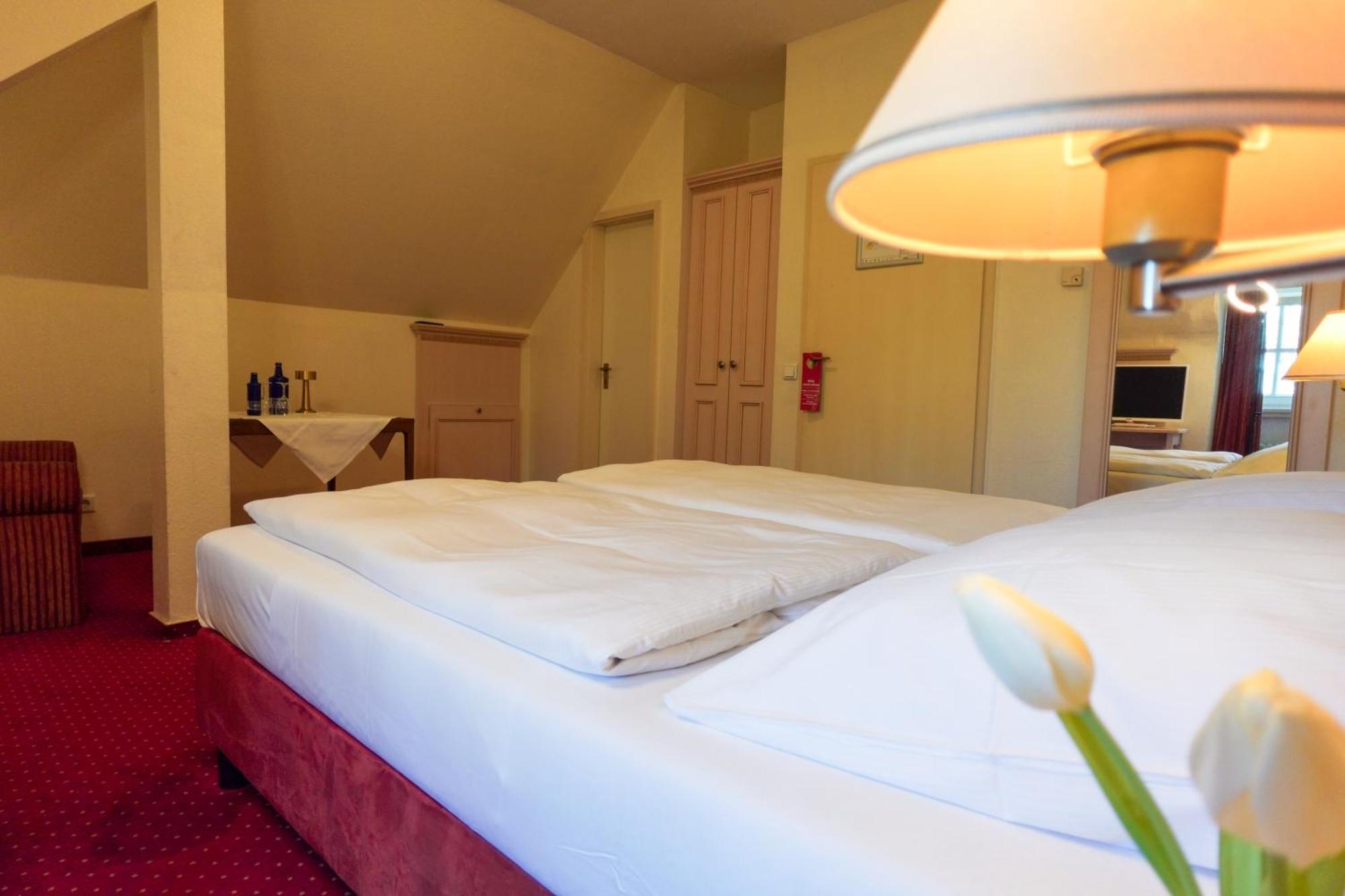 Hotel Casino Im Park Kamp-Lintfort Εξωτερικό φωτογραφία
